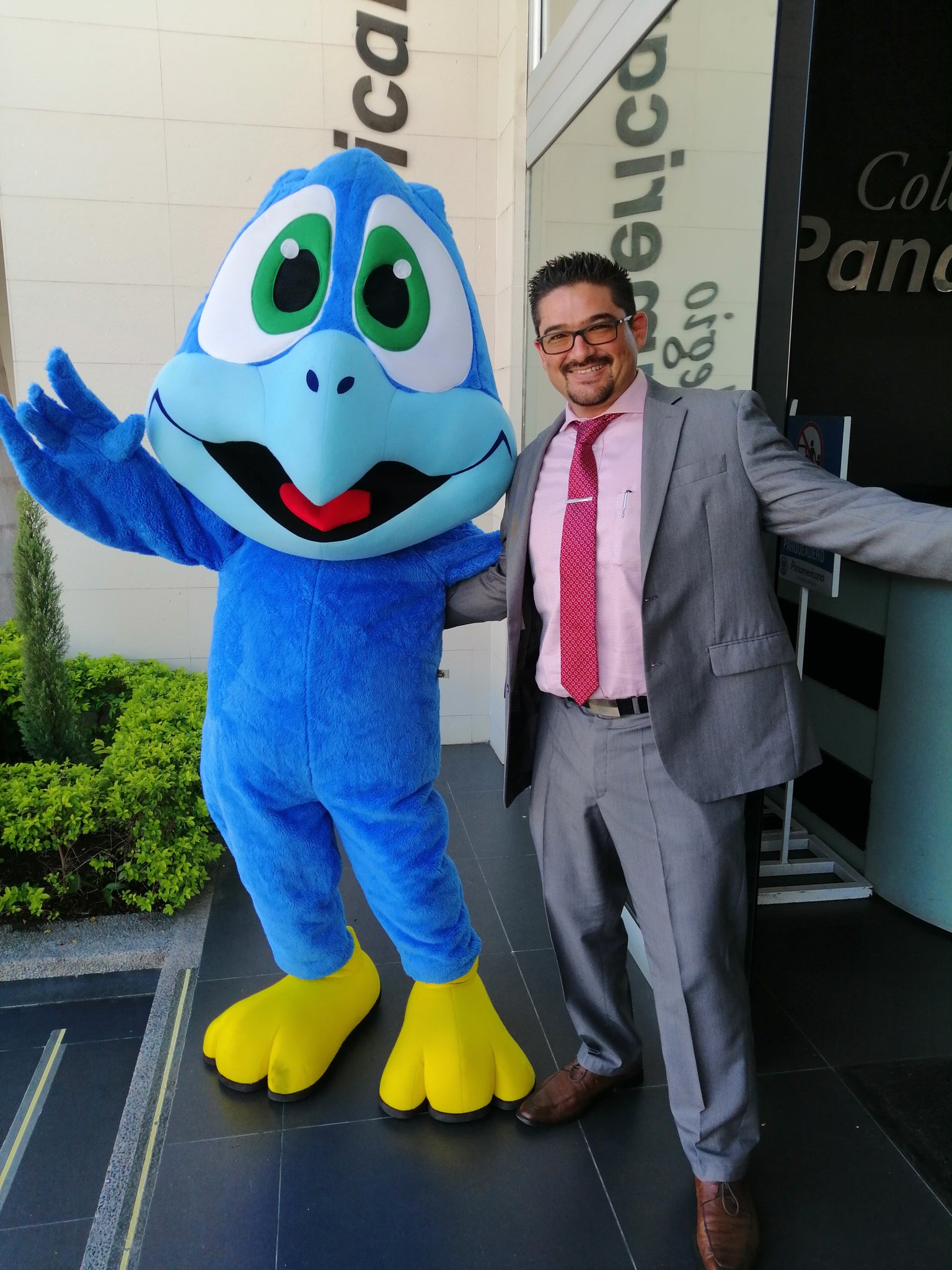 Daniel Yamasaki and mascot