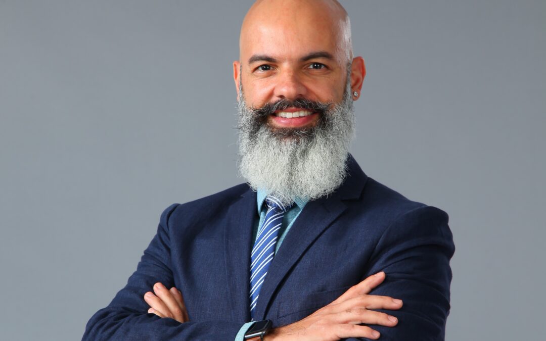 Educator Spotlight: Dr. Ricardo Vieira