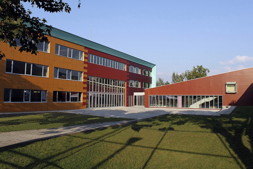 EMS and EEC buildings NOVA international school