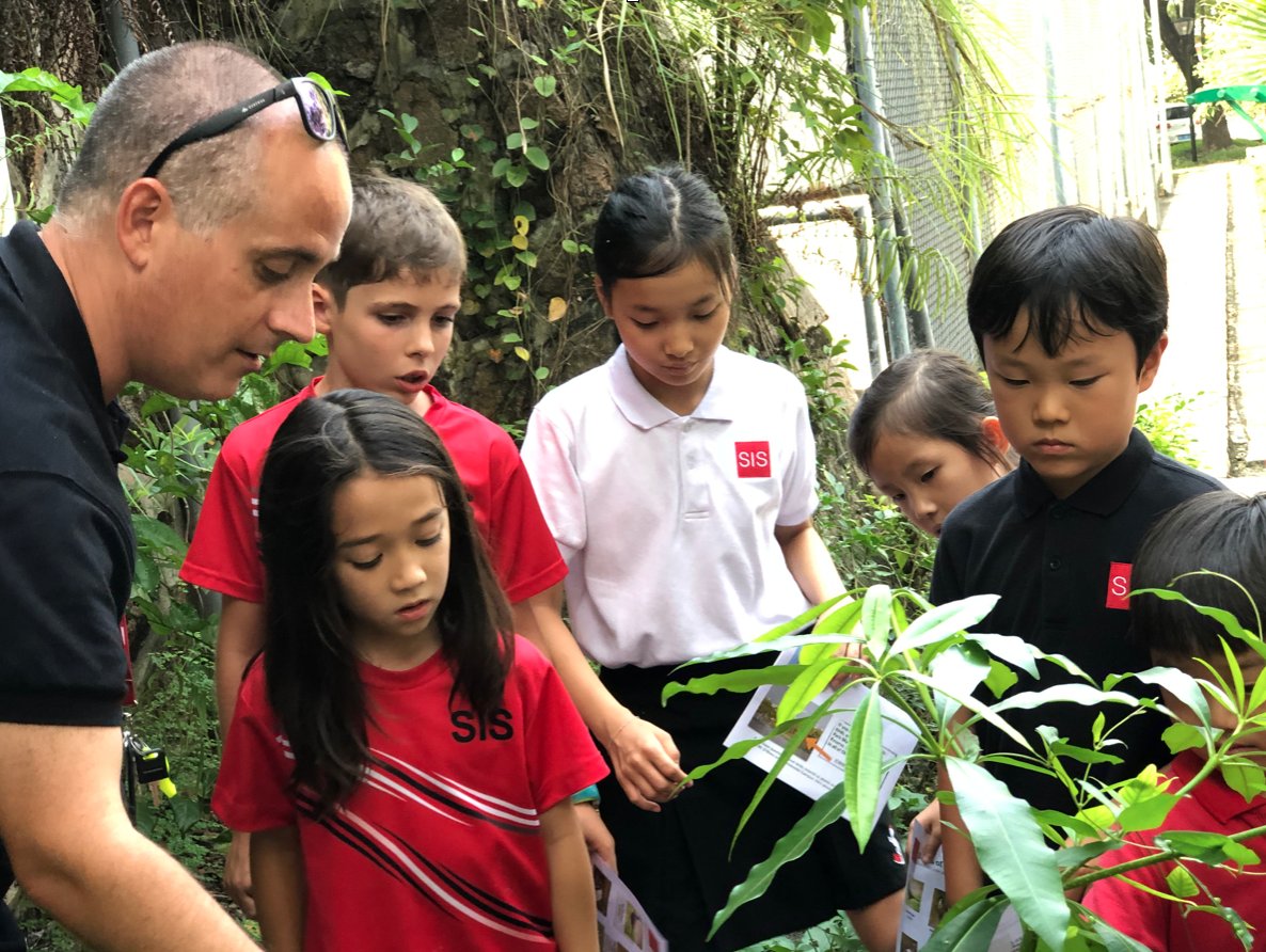 MadForMaple-with students Connecting students with nature