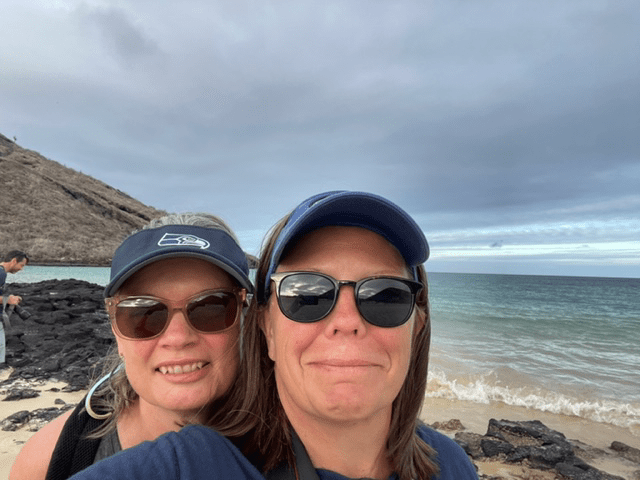 Shauna and Shannon Galapagos